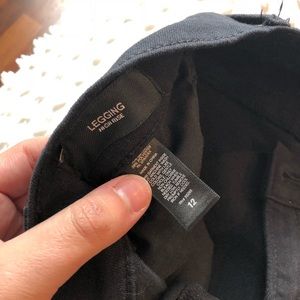 Express Jeans - Black, Distressed Express High Rise - 12 Express Jeans - Black, Distressed Express High Rise - 12
